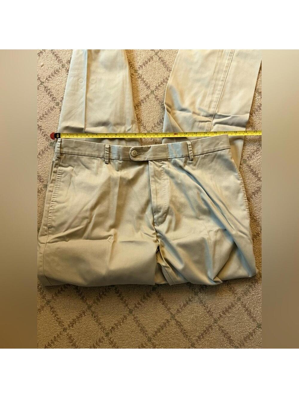 Peter Millar Chino/Khaki Golf Pants in Light Khaki 35
